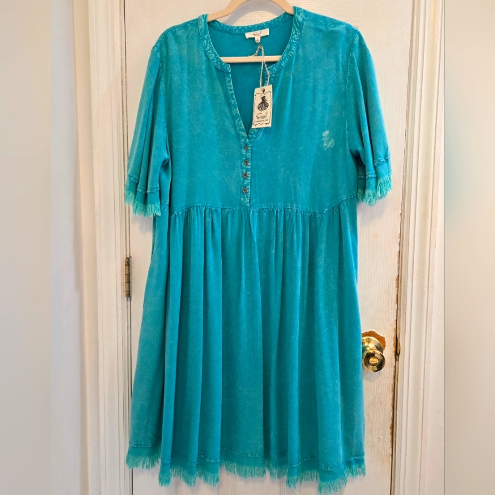 Easel NWT Short Sleeve Dress - Picture 10 of 11